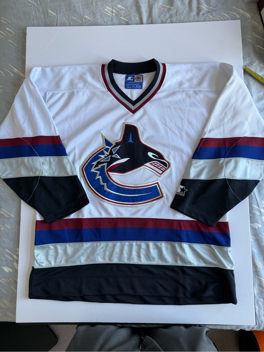 STARTER Vancouver Canucks White Blue Black Maroon Hockey Jersey